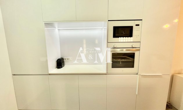 Alquiler a largo plazo - Apartamento / piso - Torrevieja - Nueva Torrevieja - Aguas Nuevas