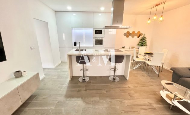 Alquiler a largo plazo - Apartamento / piso - Torrevieja - Nueva Torrevieja - Aguas Nuevas