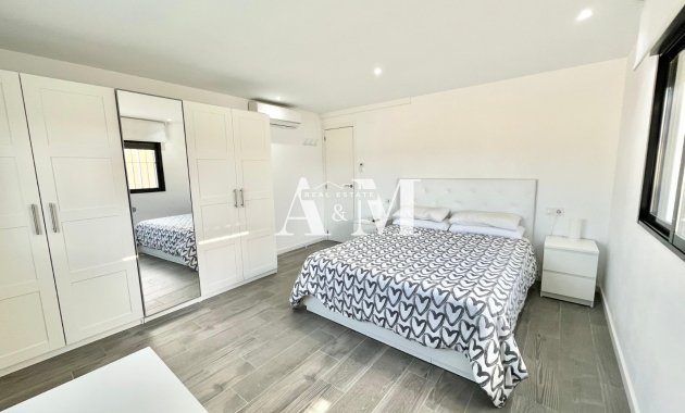 Alquiler a largo plazo - Apartamento / piso - Torrevieja - Nueva Torrevieja - Aguas Nuevas