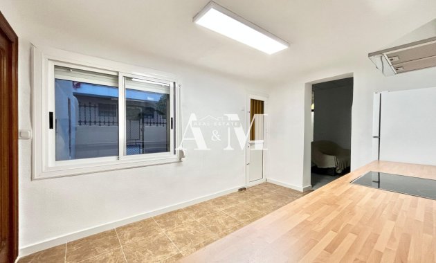 Alquiler a corto plazo - Apartamento / piso - Dolores