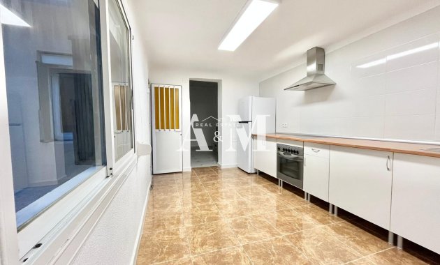 Alquiler a corto plazo - Apartamento / piso - Dolores