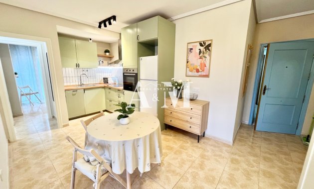 Alquiler a largo plazo - Apartamento / piso - Torrevieja