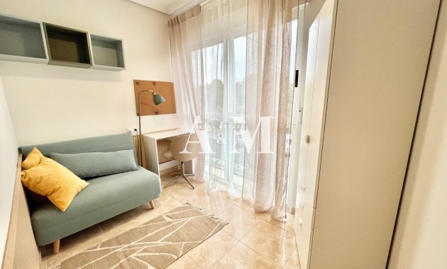 Alquiler a largo plazo - Apartamento / piso - Torrevieja