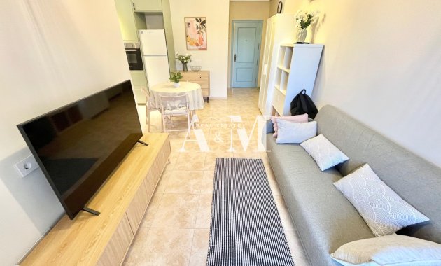 Alquiler a largo plazo - Apartamento / piso - Torrevieja