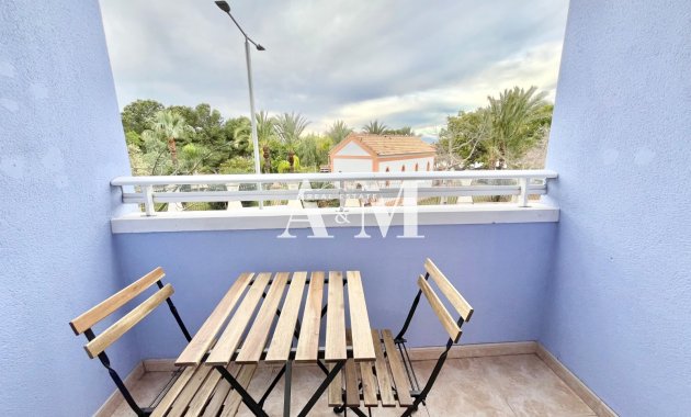 Alquiler a largo plazo - Apartamento / piso - Torrevieja