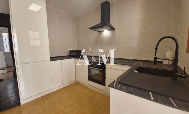 Long Term Rental - Townhouse - Orihuela Costa - Villamartín