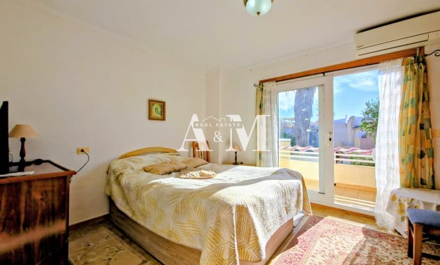 Alquiler a largo plazo - Adosado - Torrevieja - Nueva Torrevieja - Aguas Nuevas