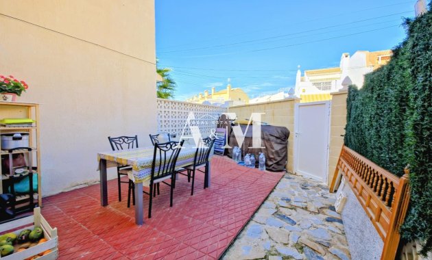 Alquiler a largo plazo - Adosado - Torrevieja - Nueva Torrevieja - Aguas Nuevas