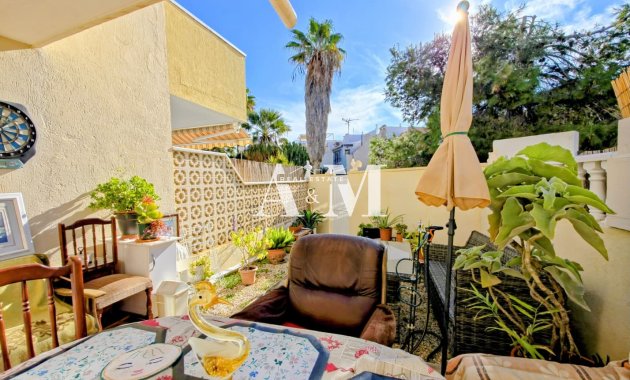 Alquiler a largo plazo - Adosado - Torrevieja - Nueva Torrevieja - Aguas Nuevas