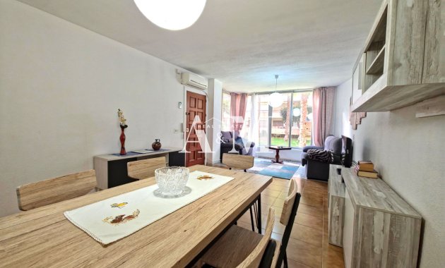 Alquiler a largo plazo - Apartamento / piso - Torrevieja - Playa de los Locos