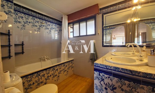 Alquiler a largo plazo - Apartamento / piso - Torre de la Horadada - Mil Palmeras