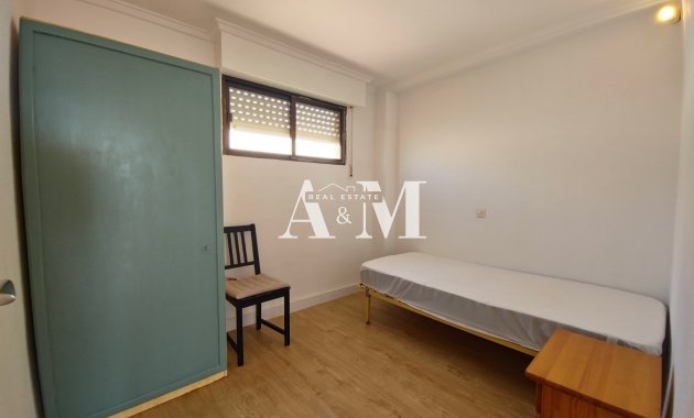 Alquiler a largo plazo - Apartamento / piso - Torre de la Horadada - Mil Palmeras