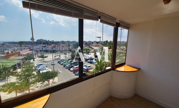 Alquiler a largo plazo - Apartamento / piso - Torre de la Horadada - Mil Palmeras