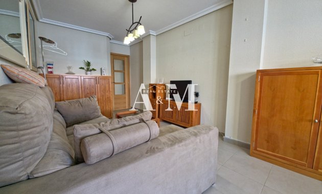 Alquiler a largo plazo - Ático - Torrevieja - Playa del Cura