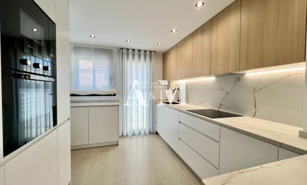 New Build - terraced - Benferri