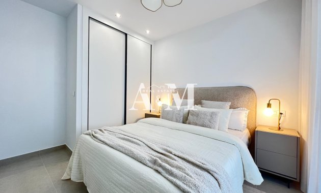 New Build - terraced - Benferri