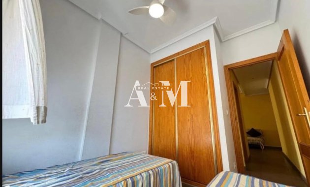 Alquiler a largo plazo - Apartamento / piso - Torrevieja - Centro