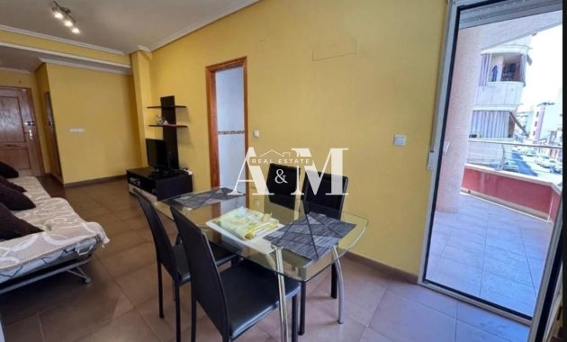 Alquiler a largo plazo - Apartamento / piso - Torrevieja - Centro