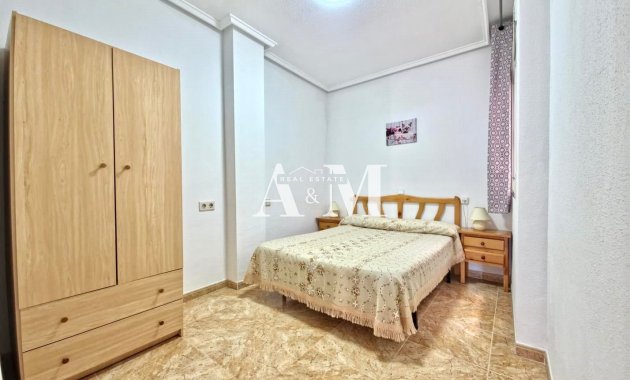 Long Term Rental - Apartment / flat - Torrevieja - Centro