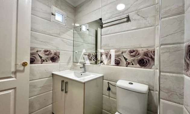 Long Term Rental - Apartment / flat - Torrevieja - Centro