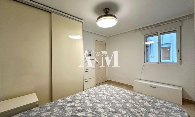 Long Term Rental - Apartment / flat - Torrevieja - Centro