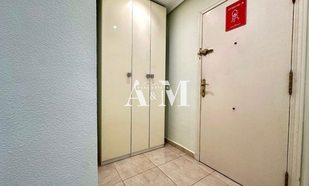 Long Term Rental - Apartment / flat - Torrevieja - Centro