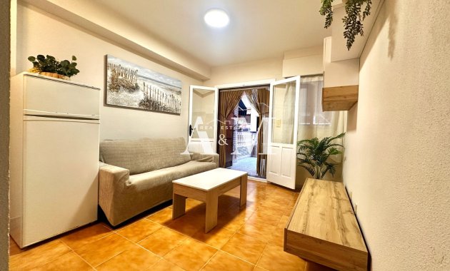 Long Term Rental - Apartment / flat - Torrevieja - Torrelamata - La Mata