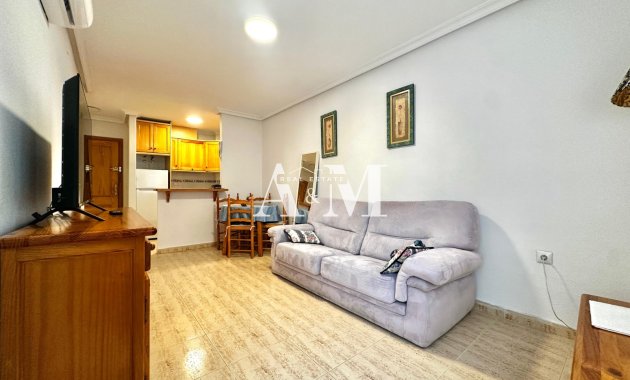 Long Term Rental - Apartment / flat - Torrevieja - Playa de los Locos