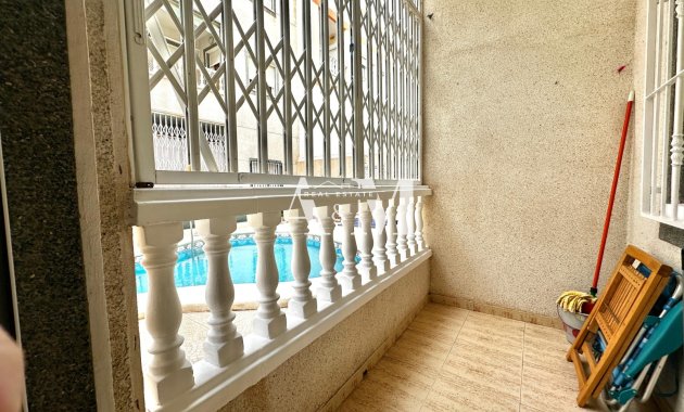 Long Term Rental - Apartment / flat - Torrevieja - Playa de los Locos