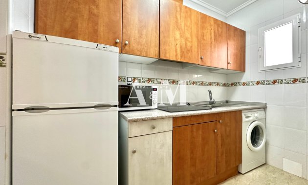 Long Term Rental - Apartment / flat - Torrevieja - Centro