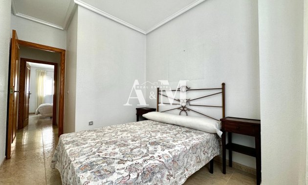 Long Term Rental - Apartment / flat - Torrevieja - Centro