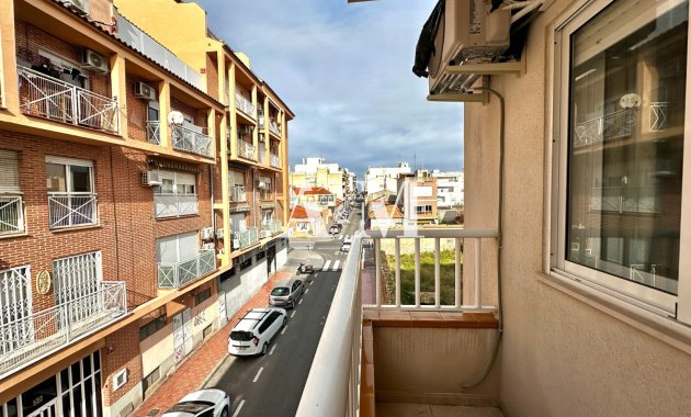 Long Term Rental - Apartment / flat - Torrevieja - Centro