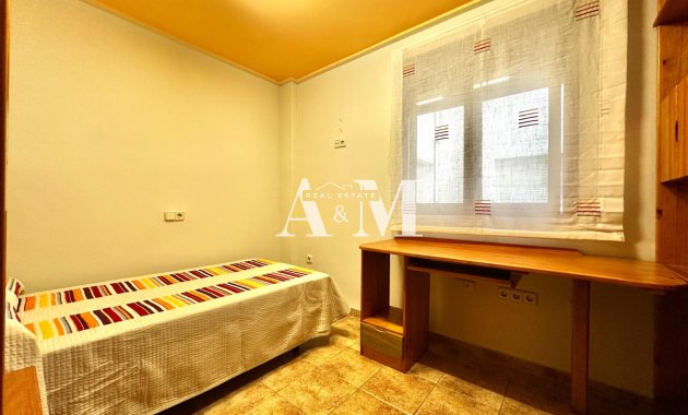 Alquiler a largo plazo - Apartamento / piso - Guardamar del Segura