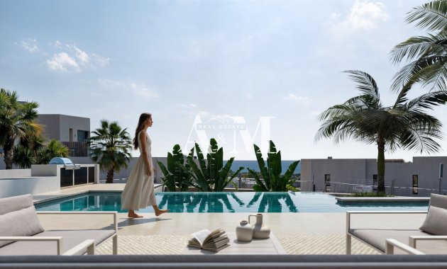 Новое здание - Rород - Moraira