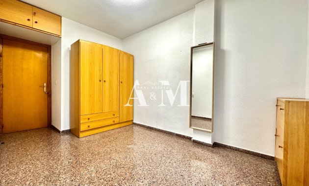 Alquiler a largo plazo - Apartamento / piso - Guardamar del Segura - Guardamar Playa