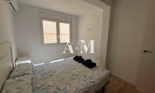 Resale - Bungalow - Orihuela Costa - Cabo roig - La Zenia