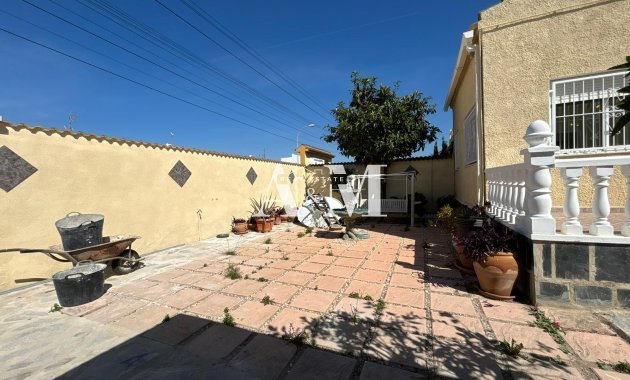 Long Term Rental - Chalet - Torrevieja - El Chaparral
