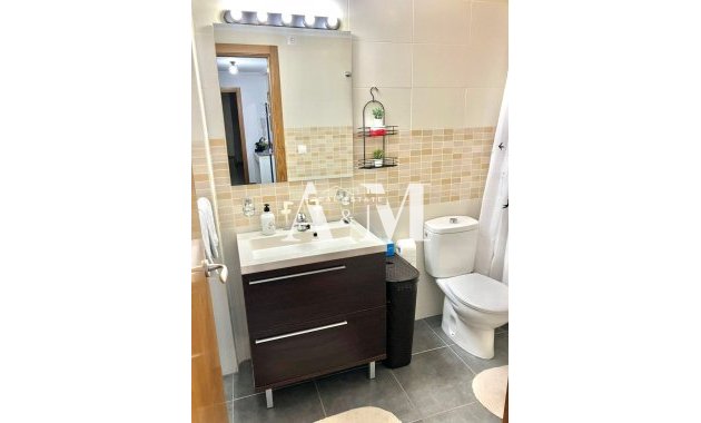 Long Term Rental - Apartment / flat - Torrevieja - Centro