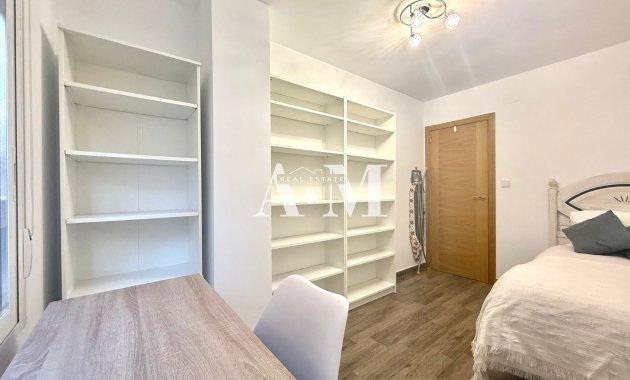 Long Term Rental - Apartment / flat - Torrevieja - Centro