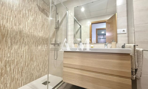 Long Term Rental - Apartment / flat - Torrevieja - Centro