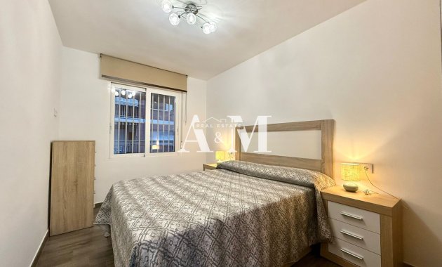 Long Term Rental - Apartment / flat - Torrevieja - Centro