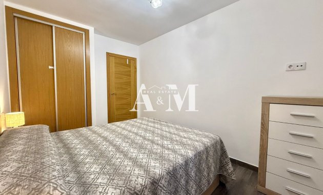 Long Term Rental - Apartment / flat - Torrevieja - Centro