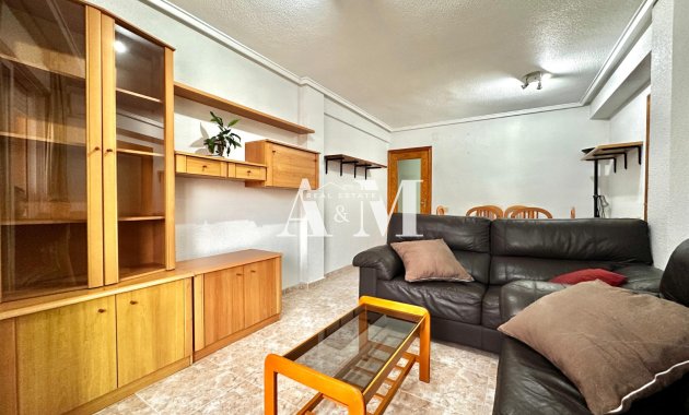Alquiler a largo plazo - Apartamento / piso - Torrevieja - Playa de los Locos