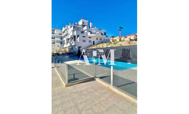 Long Term Rental - Townhouse - Res. Las Filipinas