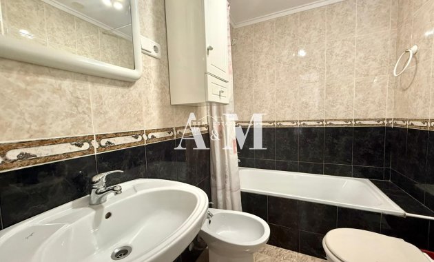 Long Term Rental - Apartment / flat - Torrevieja - Playa de los Locos