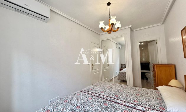 Long Term Rental - Apartment / flat - Torrevieja - Playa de los Locos