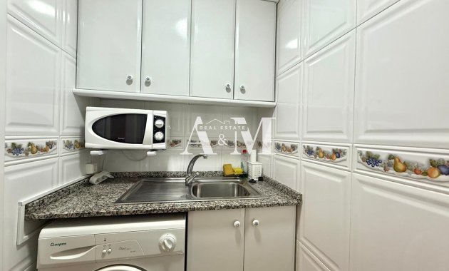 Long Term Rental - Apartment / flat - Torrevieja - Playa de los Locos