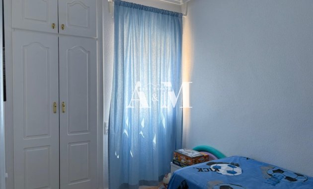 Alquiler a largo plazo - Apartamento / piso - Torrevieja - Nueva Torrevieja - Aguas Nuevas