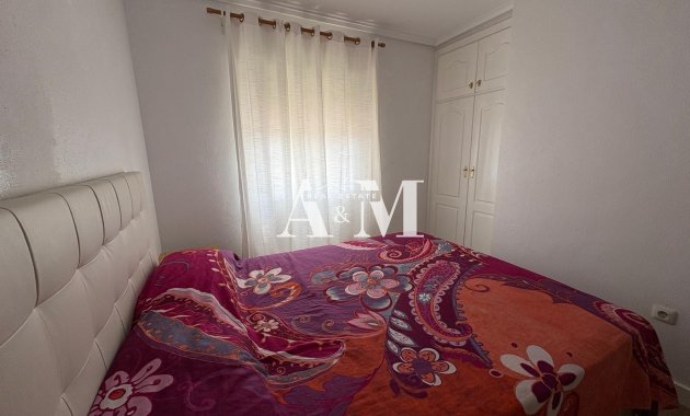 Alquiler a largo plazo - Apartamento / piso - Torrevieja - Nueva Torrevieja - Aguas Nuevas