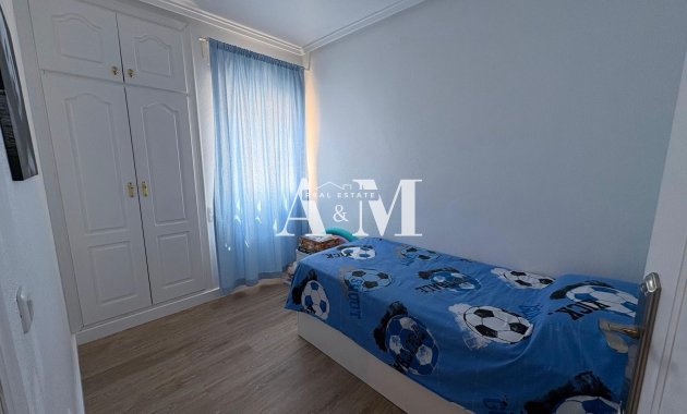 Alquiler a largo plazo - Apartamento / piso - Torrevieja - Nueva Torrevieja - Aguas Nuevas